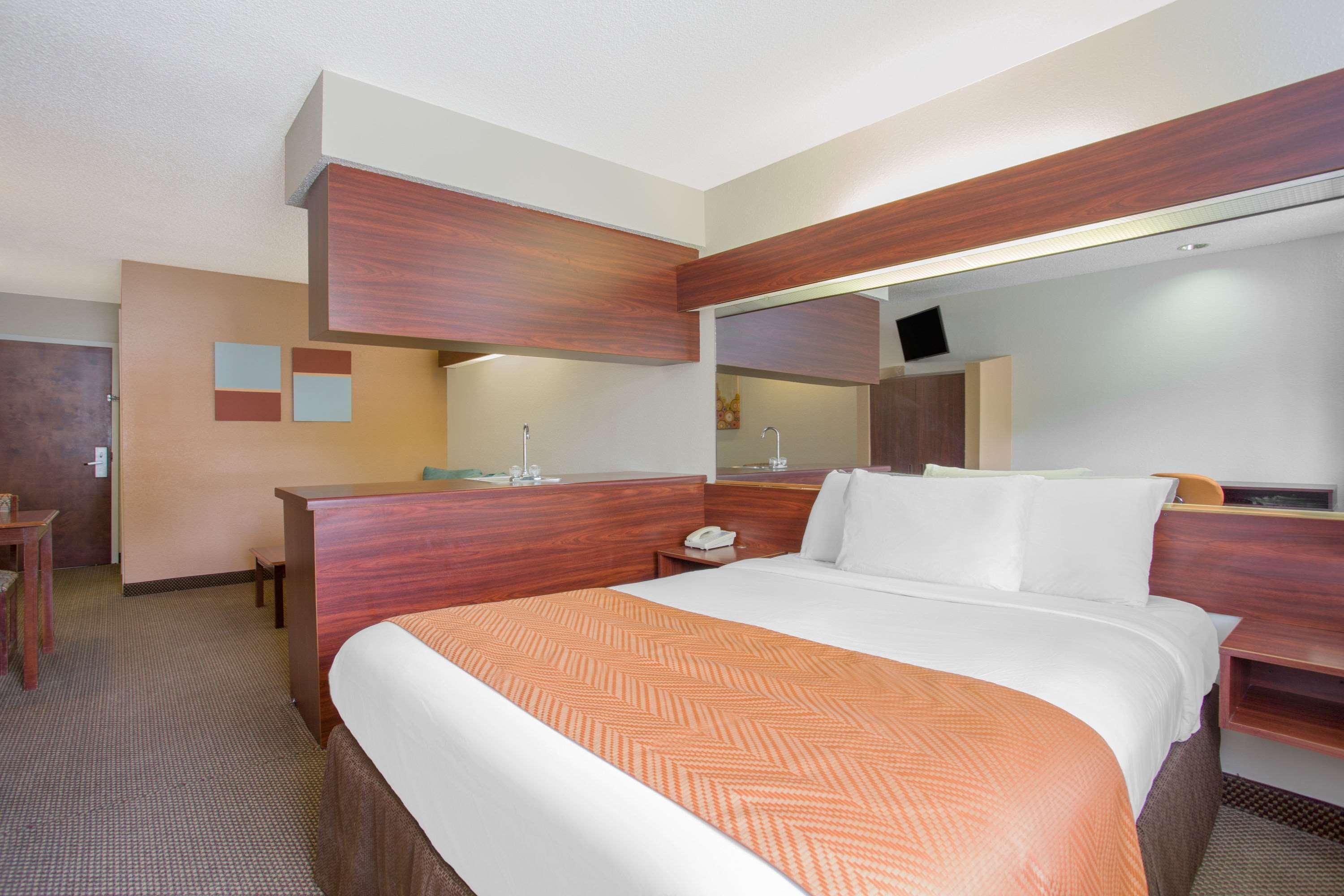 Microtel Inn & Suites By Wyndham Kannapolis/Concord Zewnętrze zdjęcie
